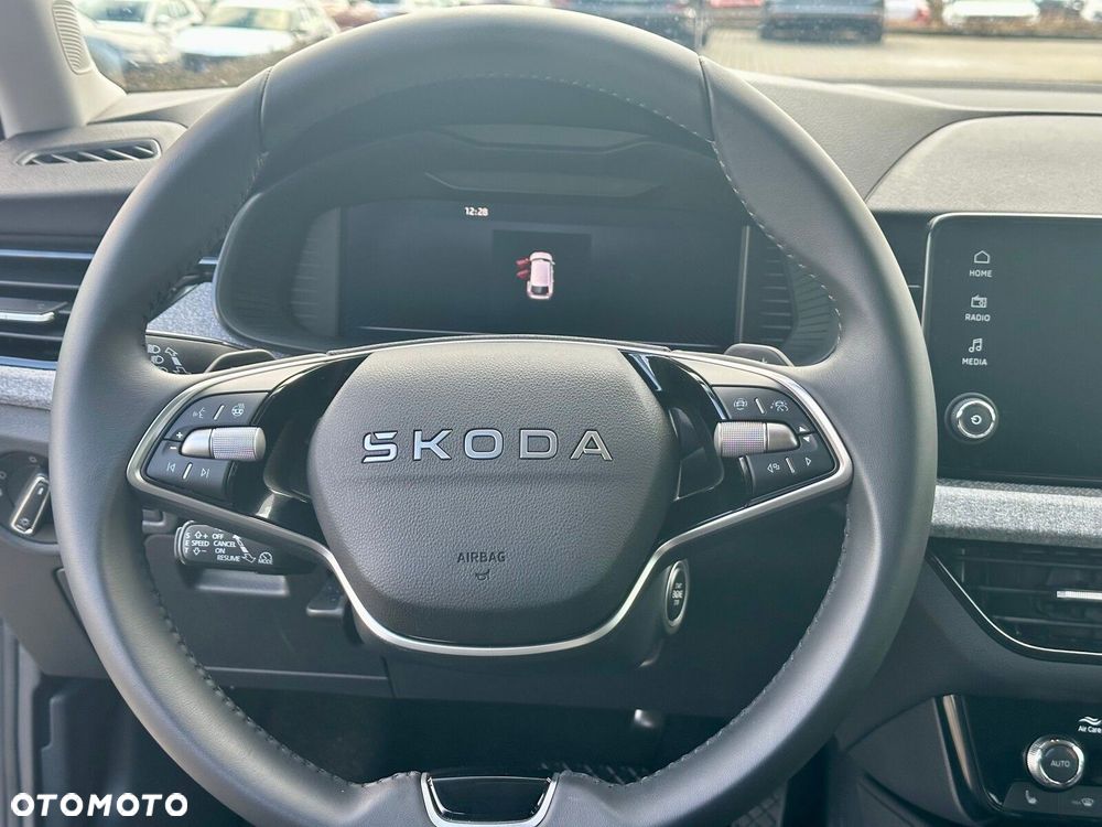 Skoda Scala 1.0 TSI Edition 130 DSG - 12