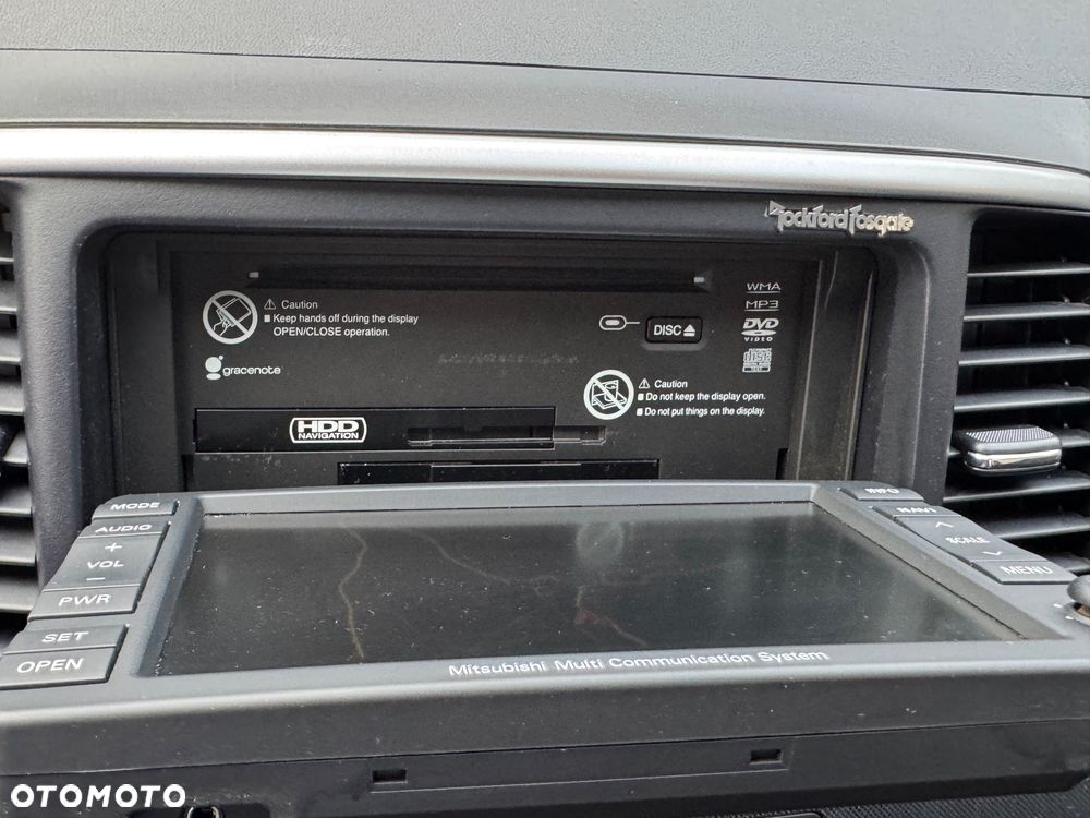 Mitsubishi Lancer 1.8 Invite - 30