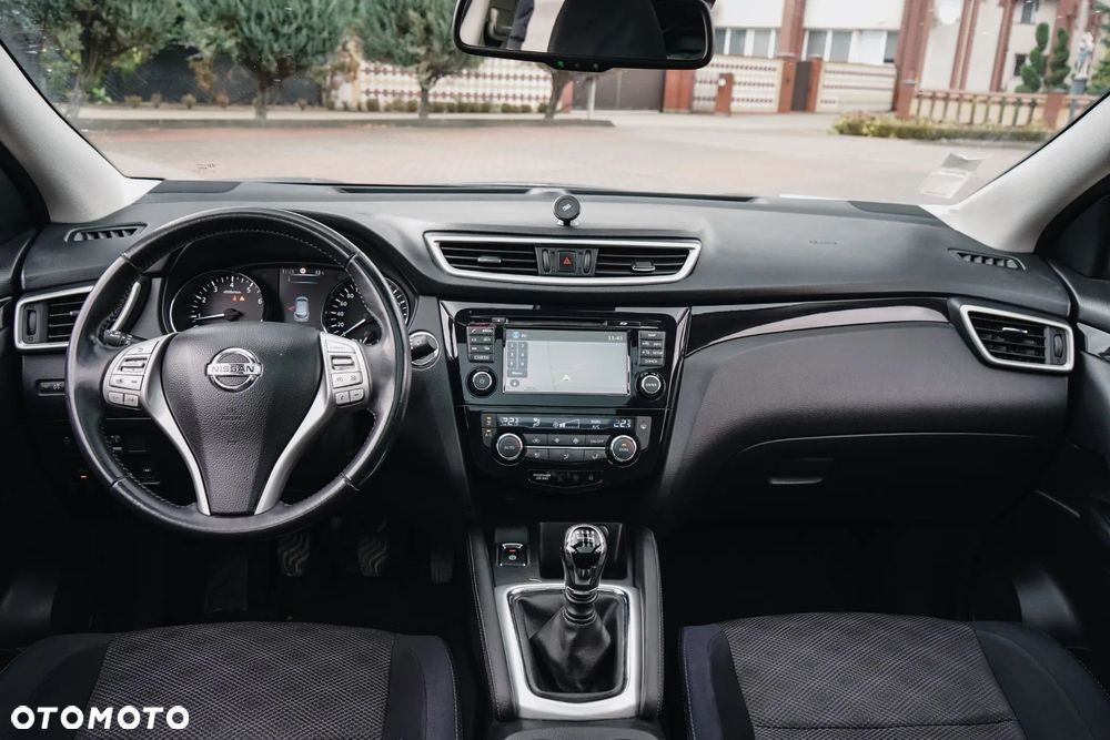 Nissan Qashqai 1.2 DIG-T Tekna - 19