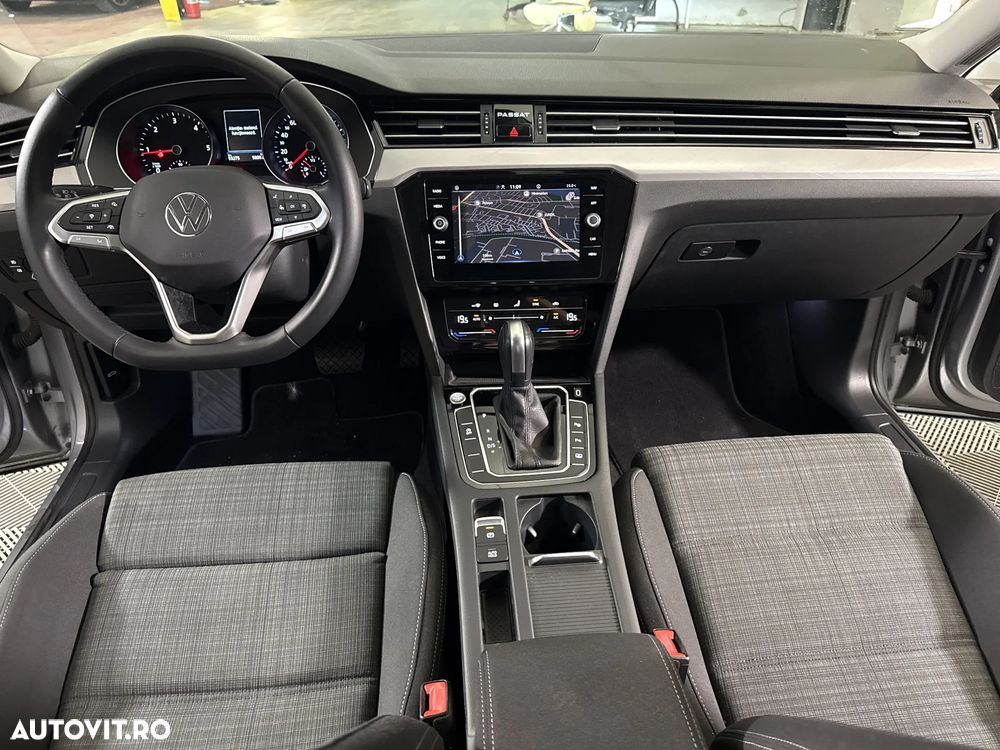 Volkswagen Passat - 10