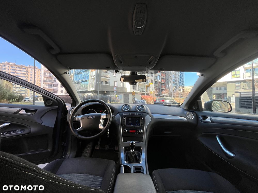 Ford Mondeo 2.0 TDCi Platinium X Plus (Titanium) - 6