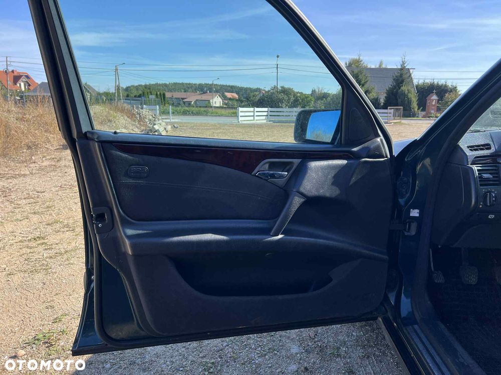 Mercedes-Benz Klasa E 290 T TD Elegance - 17