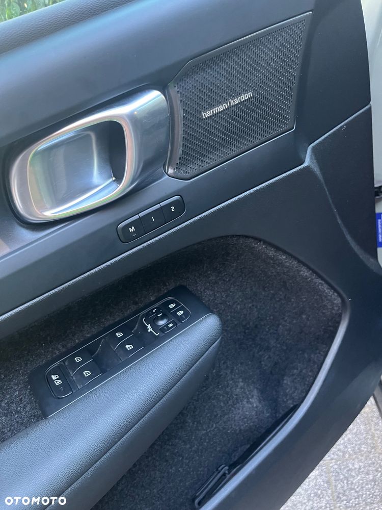 Volvo XC 40 73kWh P6 Recharge Ultimate - 11