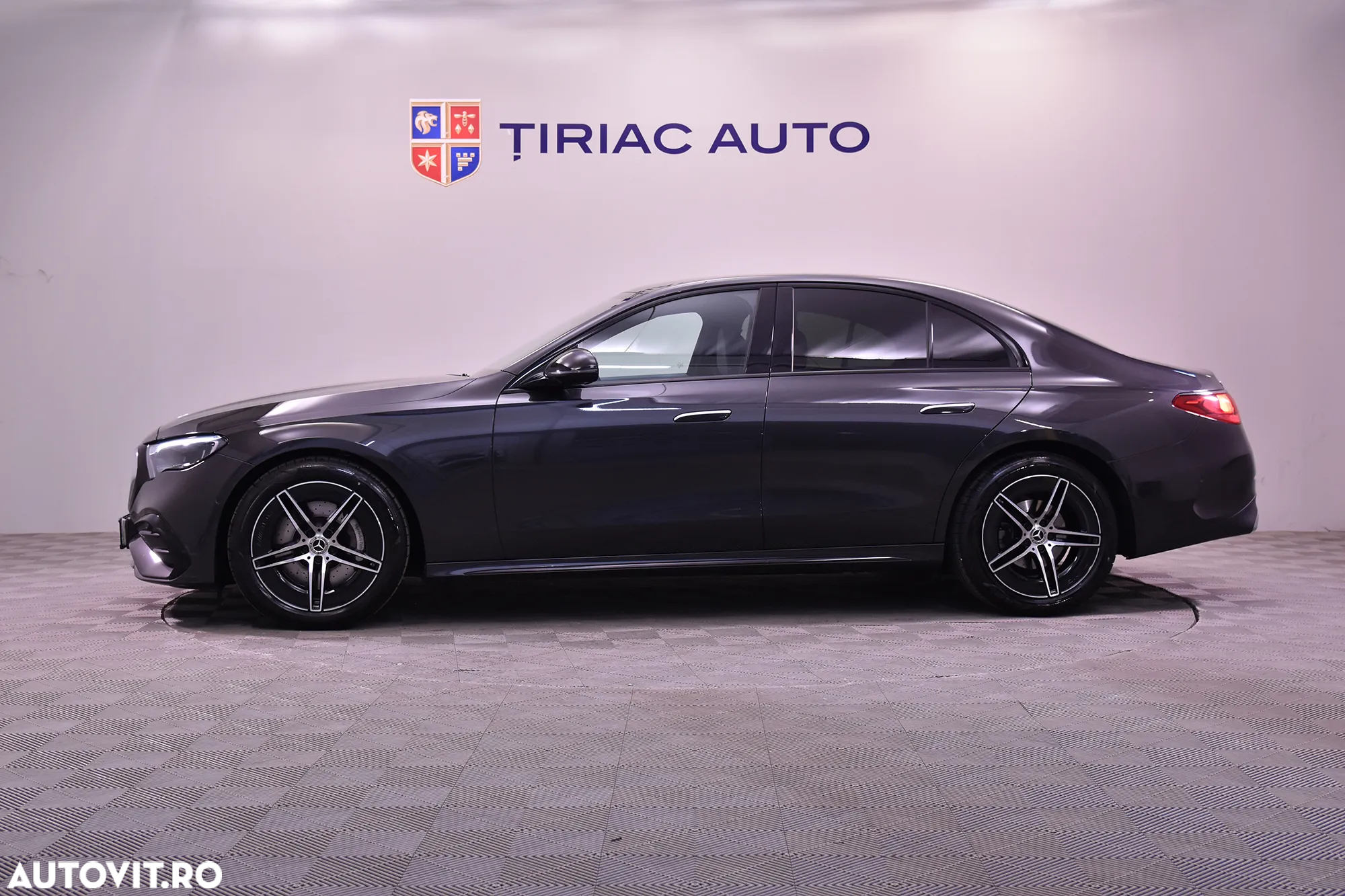 Mercedes-Benz E 200 MHEV Aut. - 2