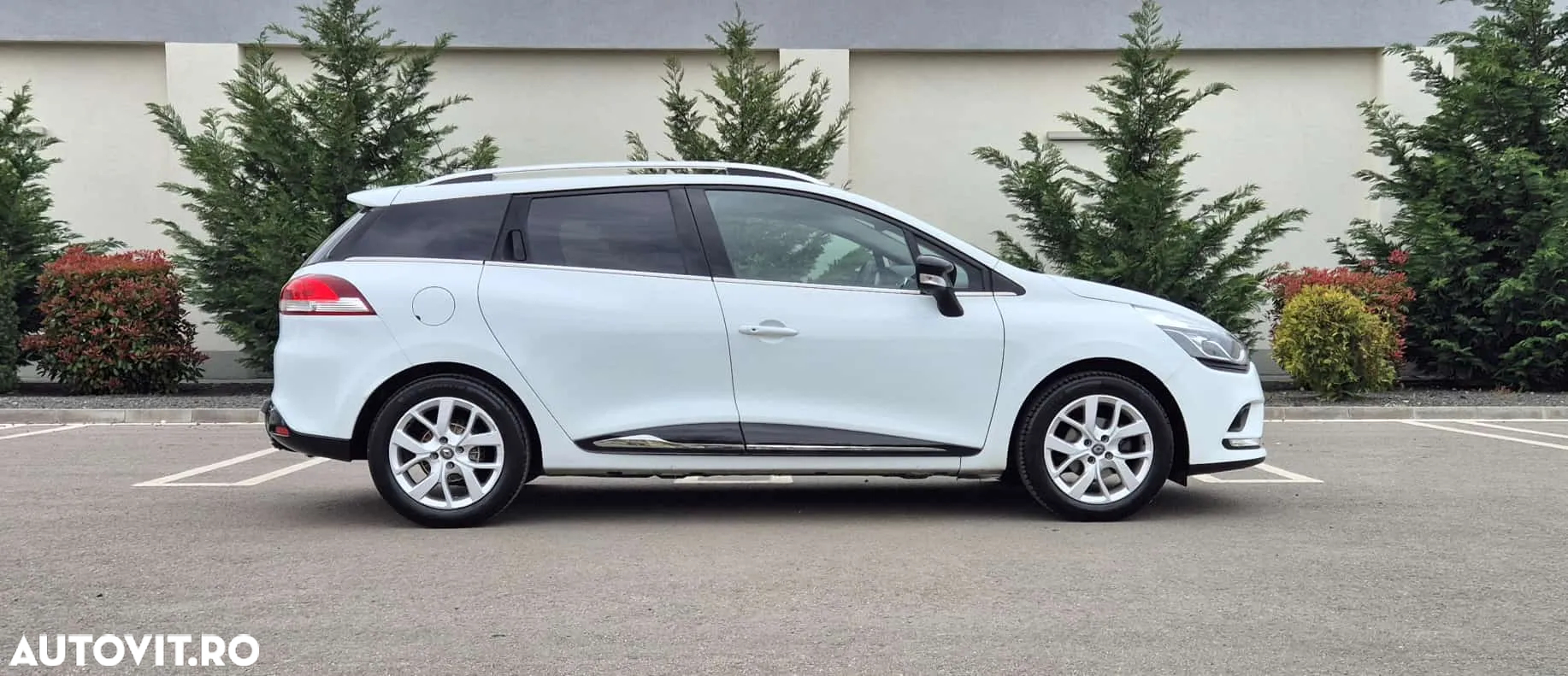 Renault Clio - 6