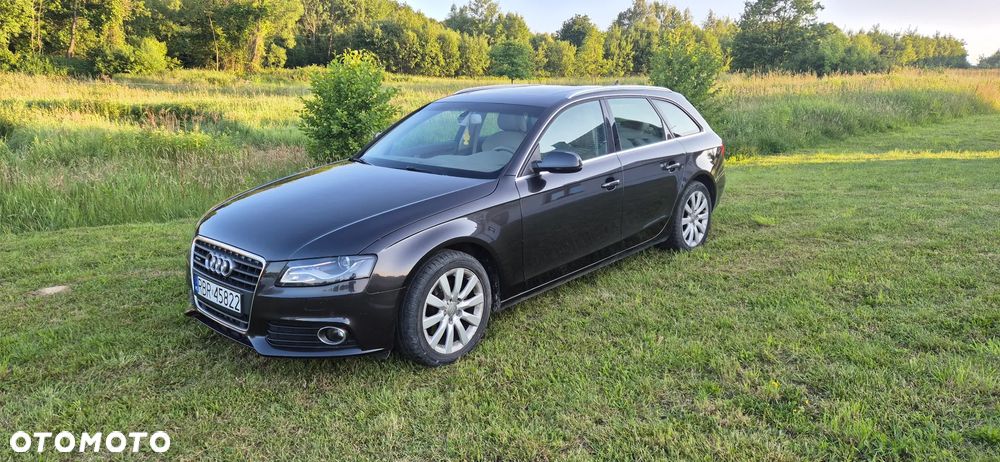 Audi A4 Avant 2.0 TDI DPF quattro S line Sportpaket - 4