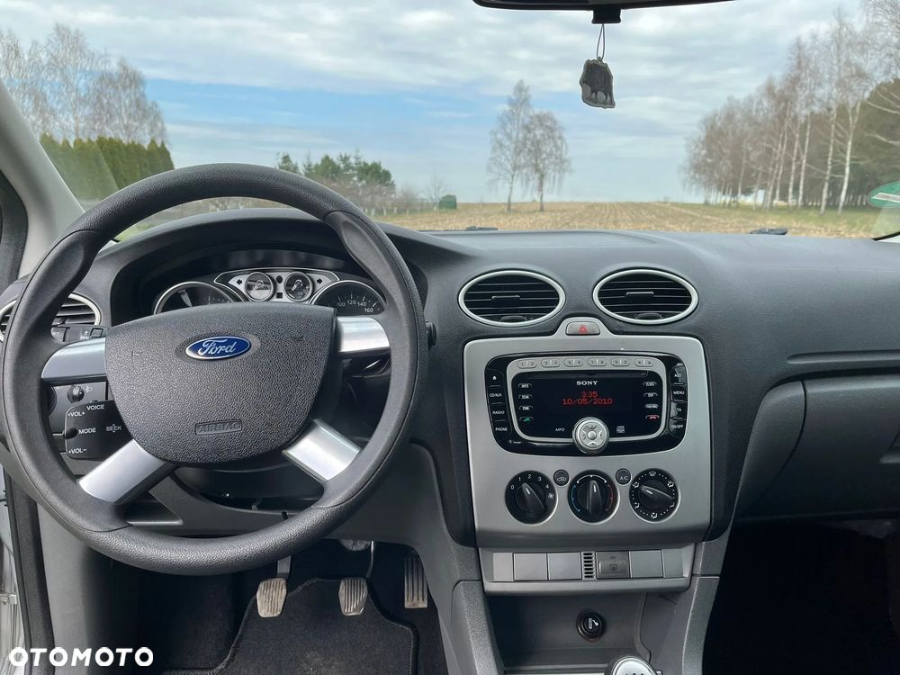 Ford Focus 1.6 16V Silver Magic - 6