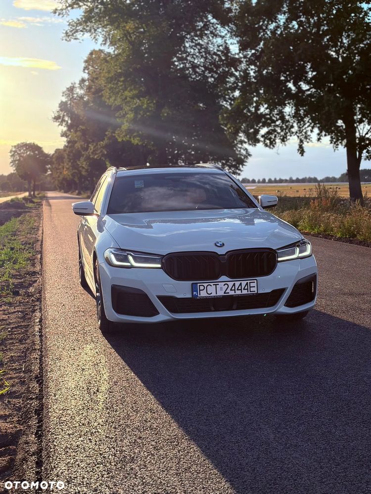 BMW Seria 5 520d mHEV M Sport sport - 9