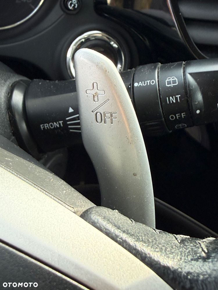 Mitsubishi Outlander 2.0 Intense Comfort 4WD CVT - 25