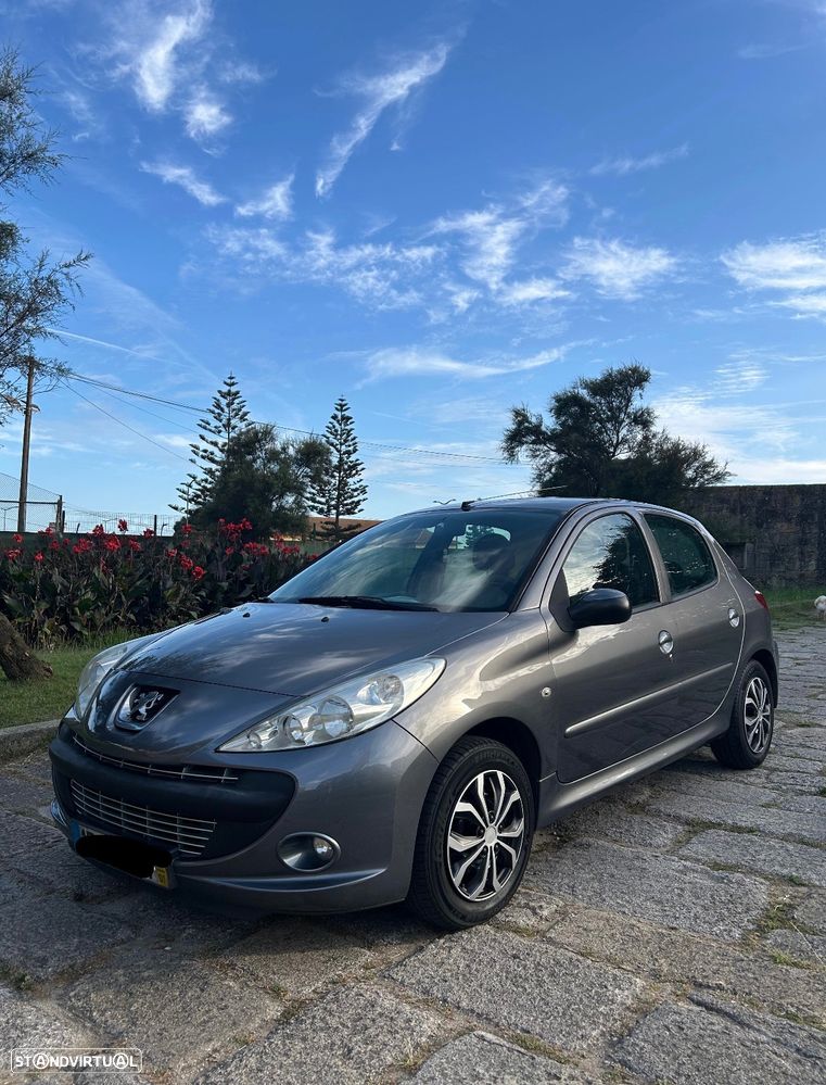 Peugeot 206+ 1.1 Trendy - 1