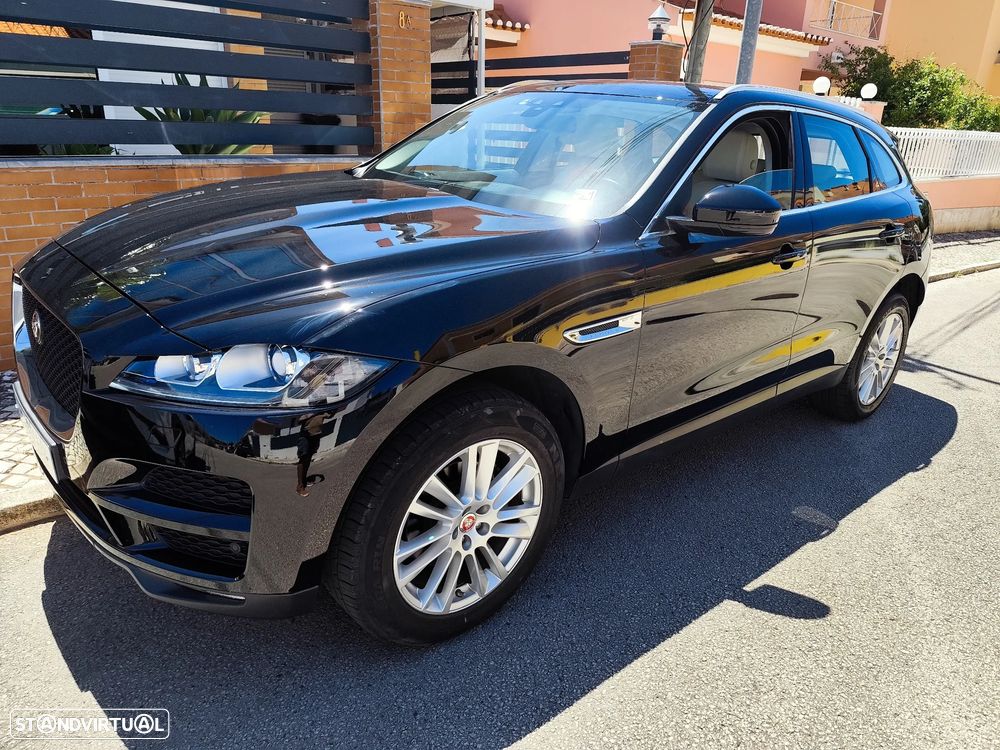 Jaguar F-Pace 2.0 i4D Pure - 2