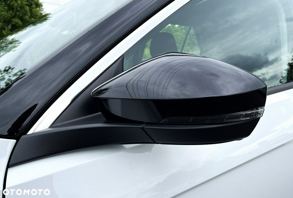 Volkswagen T-Roc 1.0 TSI Style - 17