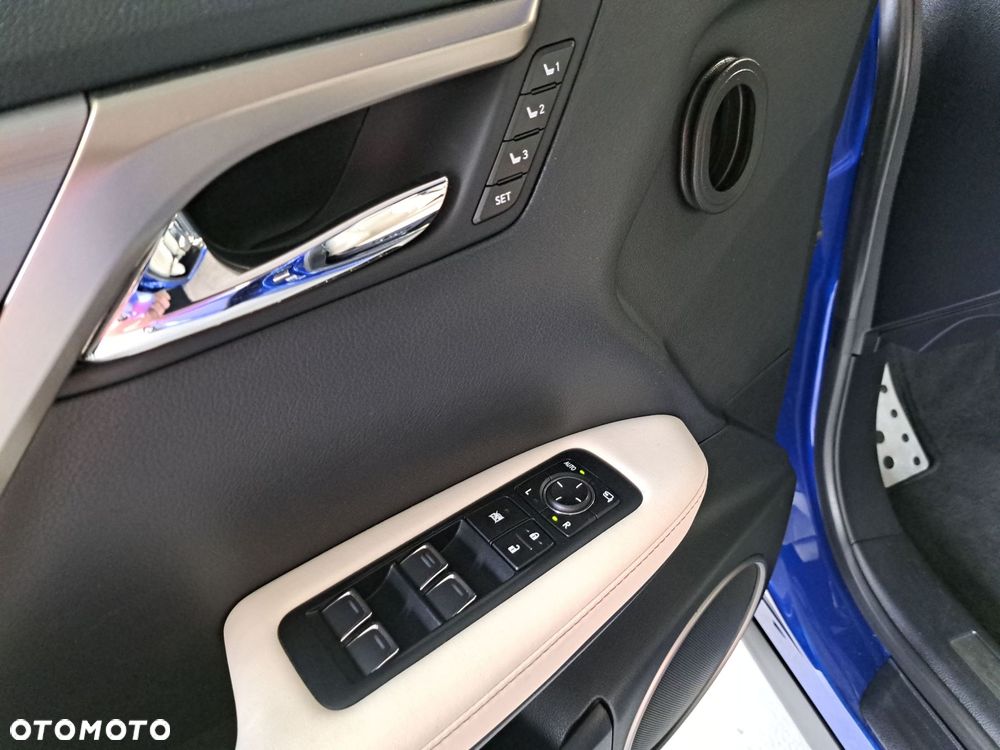 Lexus RX 200t / 300 F Sport - 39