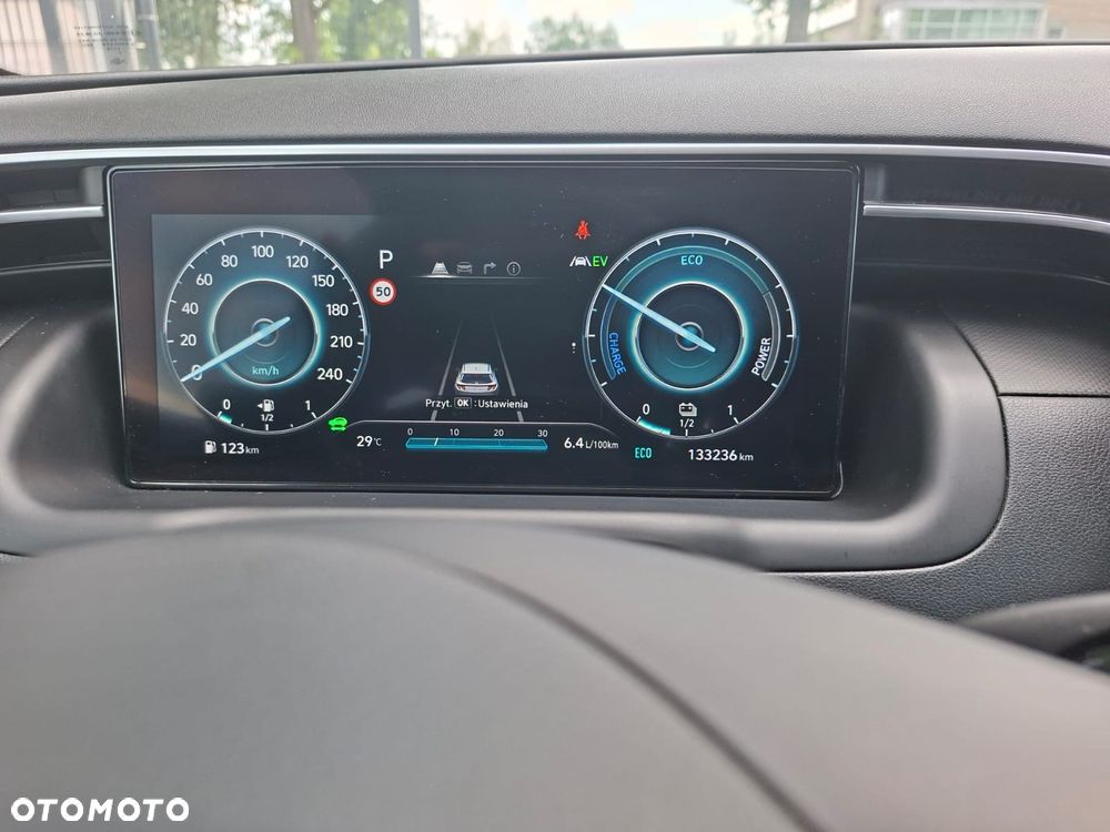 Hyundai Tucson 1.6 T-GDi HEV 2WD Advantage - 12