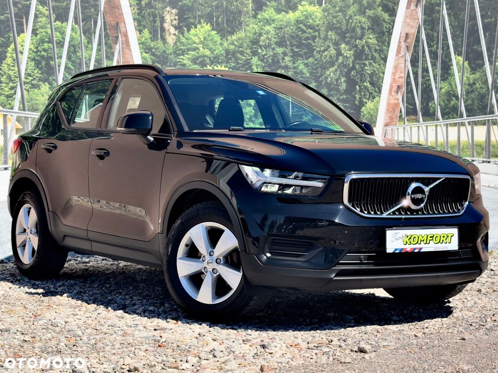 Volvo XC 40 T3 Momentum Pro - 3