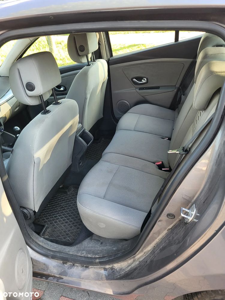 Renault Megane 1.5 dCi Expression - 19