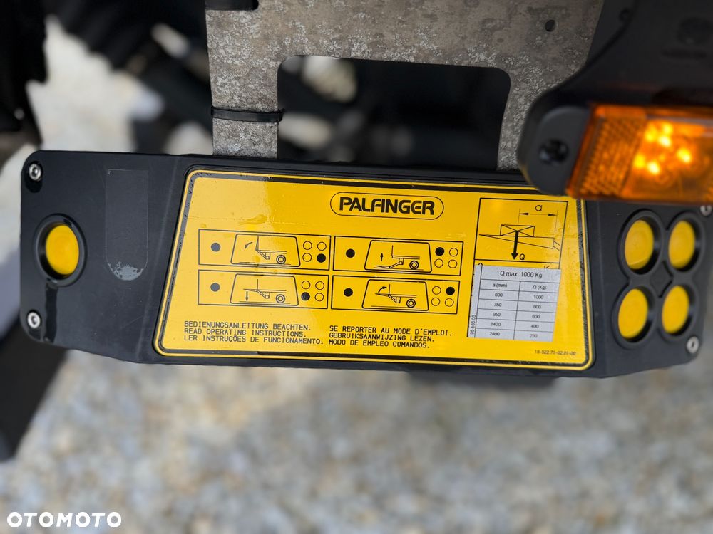 Iveco Daily 72-180/2023/Automat Hi-Matic/kontener 15 epalet/winda 1000kg/poduszki fabryczne/ - 16