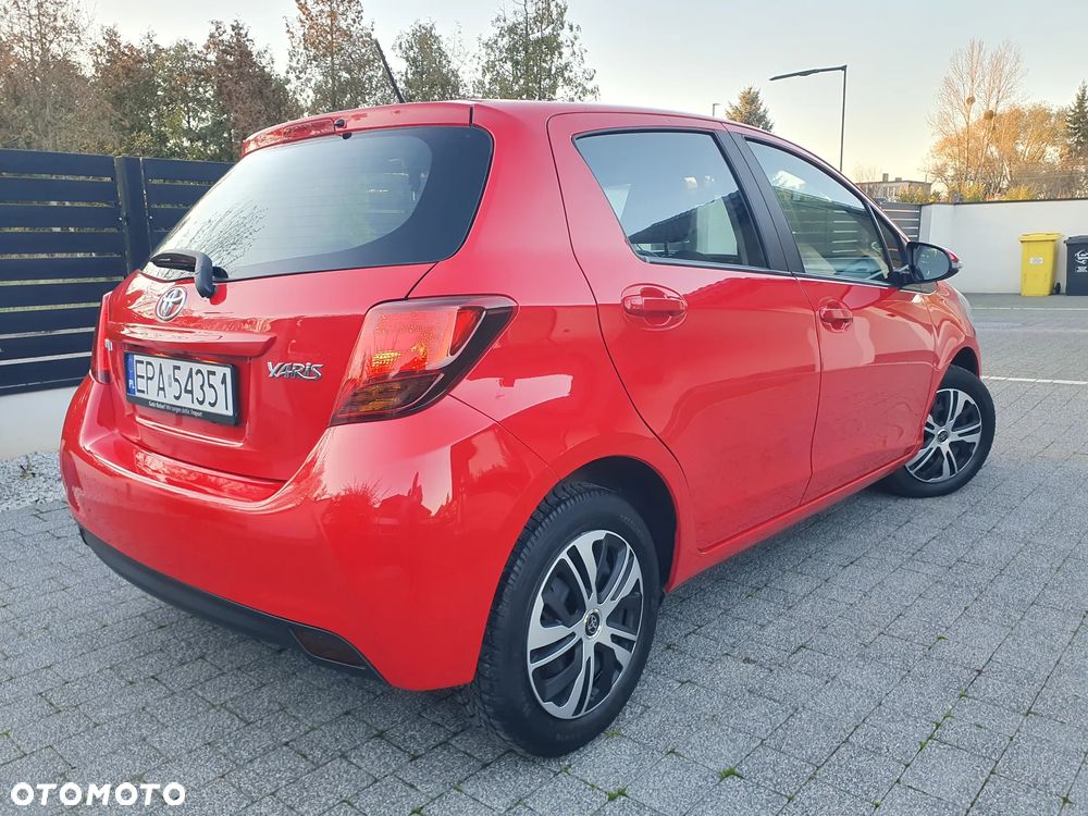 Toyota Yaris - 14