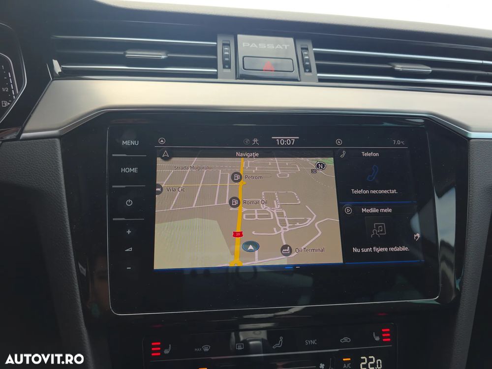 Volkswagen Passat 2.0 TDI SCR DSG 4Motion Elegance - 19