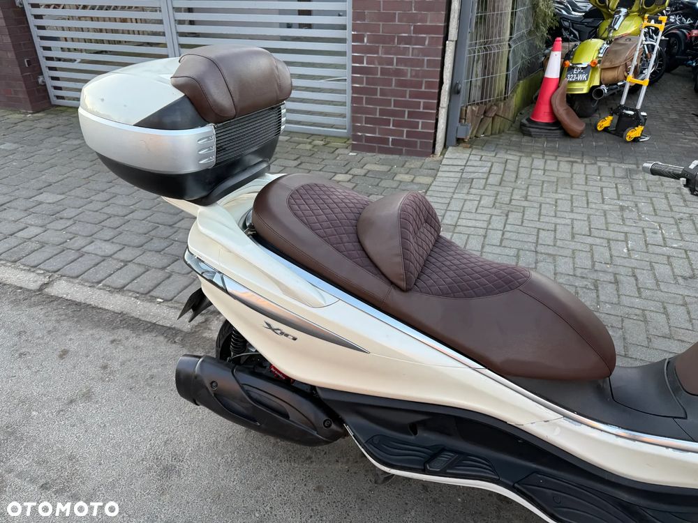 Piaggio X10 - 23