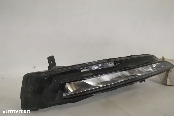 Proiector Dreapta Led Original In Stare Buna Skoda  Superb  3 [facelif - 2