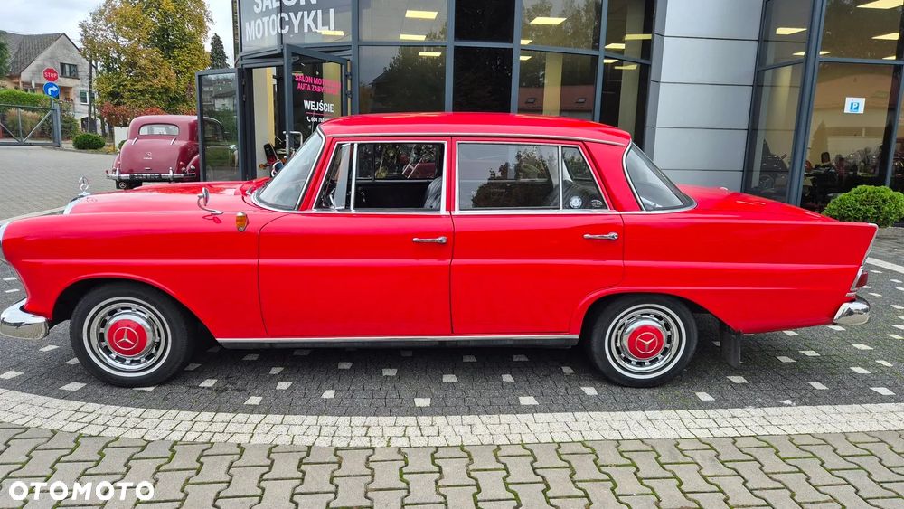 Mercedes-Benz Inny - 34
