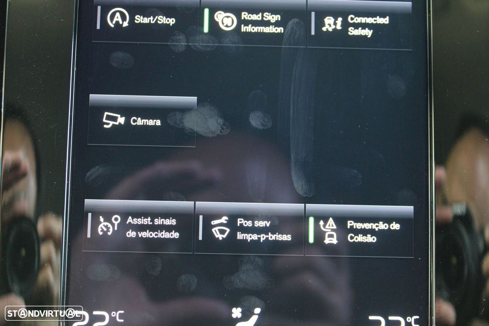 Volvo XC 40 1.5 T2 Momentum Plus - 42