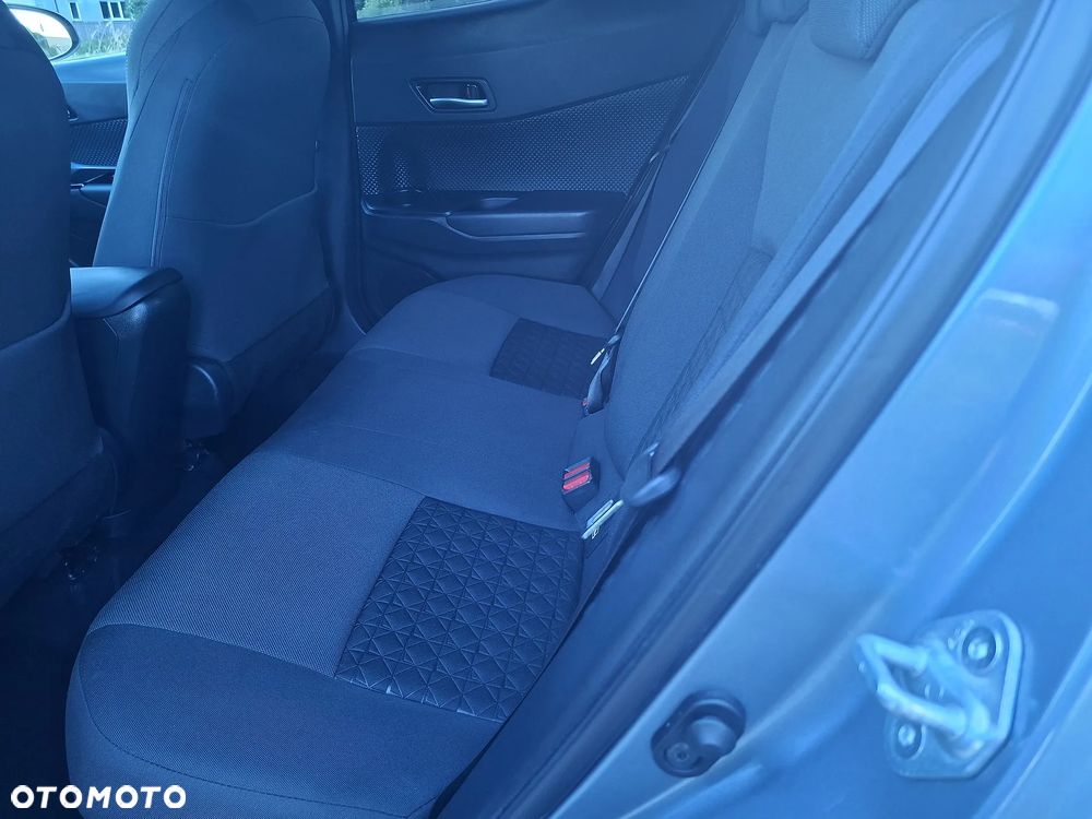 Toyota C-HR - 29