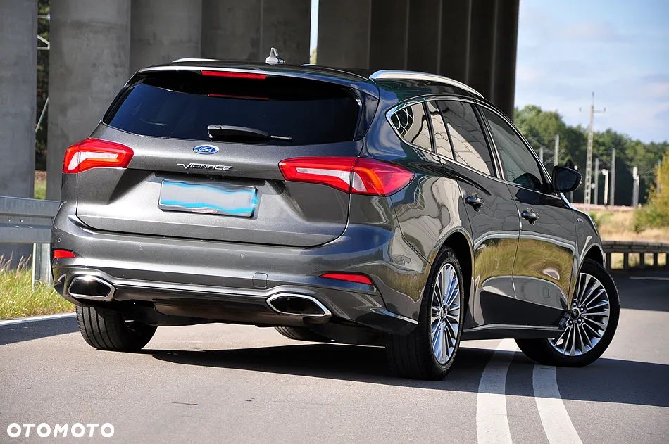 Ford Focus 1.5 EcoBoost Vignale - 14