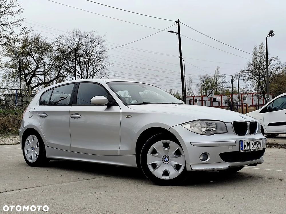 BMW Seria 1 116i - 6
