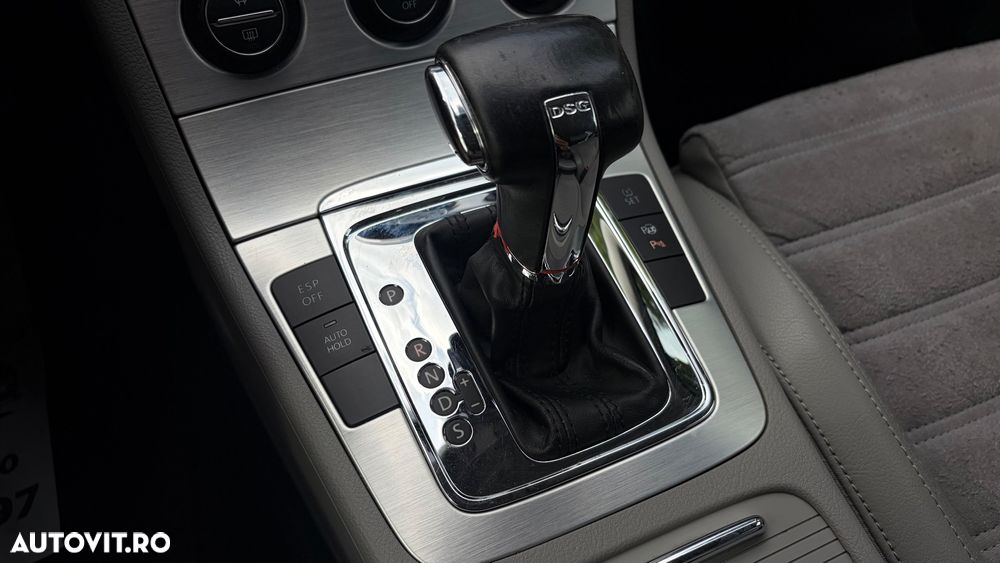 Volkswagen Passat 2.0 TDI DPF DSG Highline - 10
