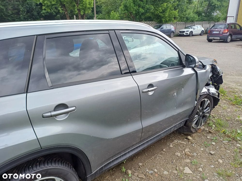 Suzuki Vitara 1.5 Dualjet Hybrid Allgrip AGS Comfort+ - 5