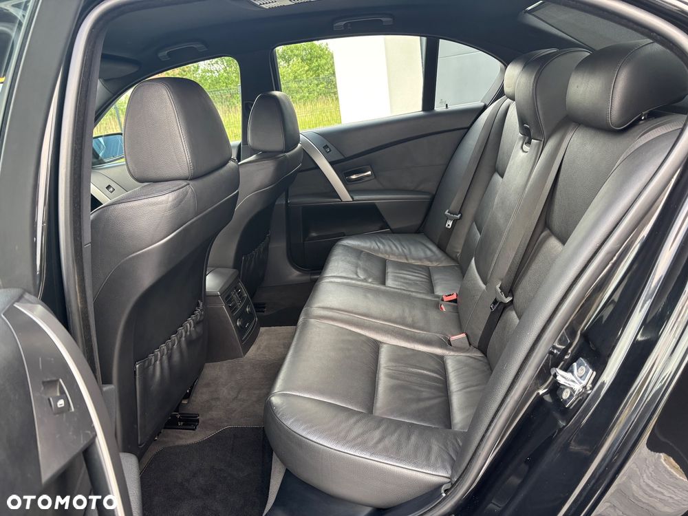 BMW Seria 5 - 10