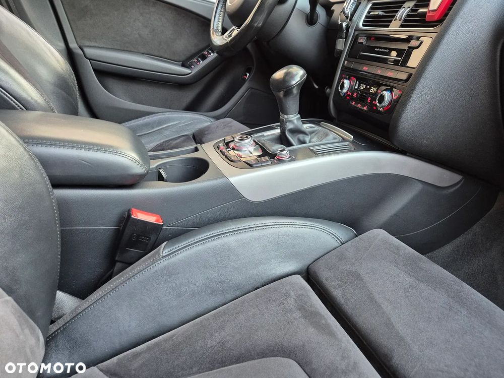 Audi A4 Allroad - 27