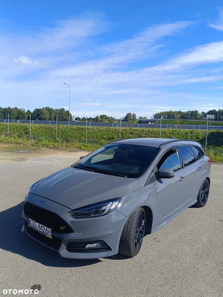Ford Focus 2016 photo 3