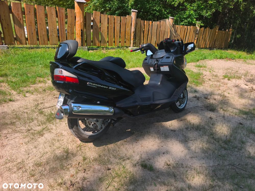 Suzuki Burgman - 9