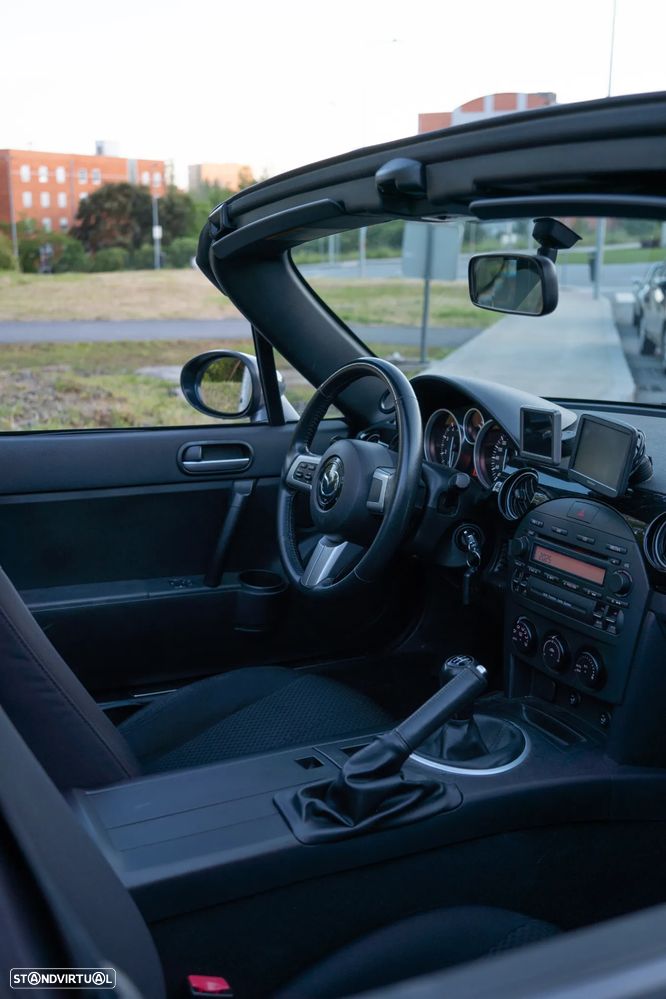 Mazda MX-5 MZR 1.8 Exclusive - 10