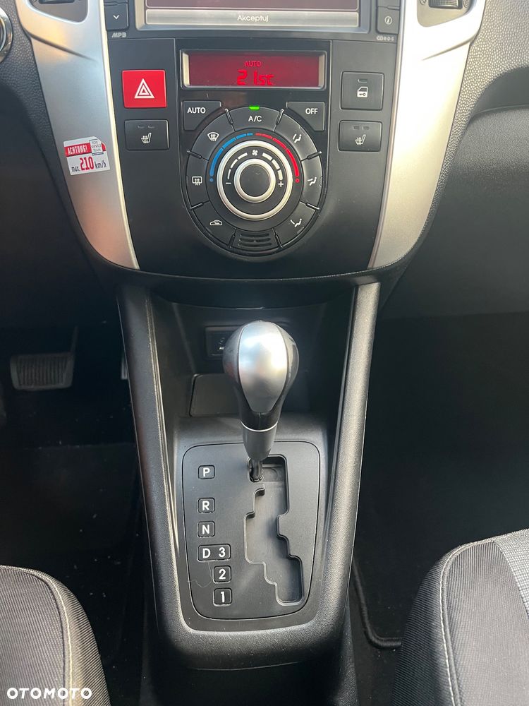 Kia Venga 1.6 CVVT Automatik Platinum Edition - 13