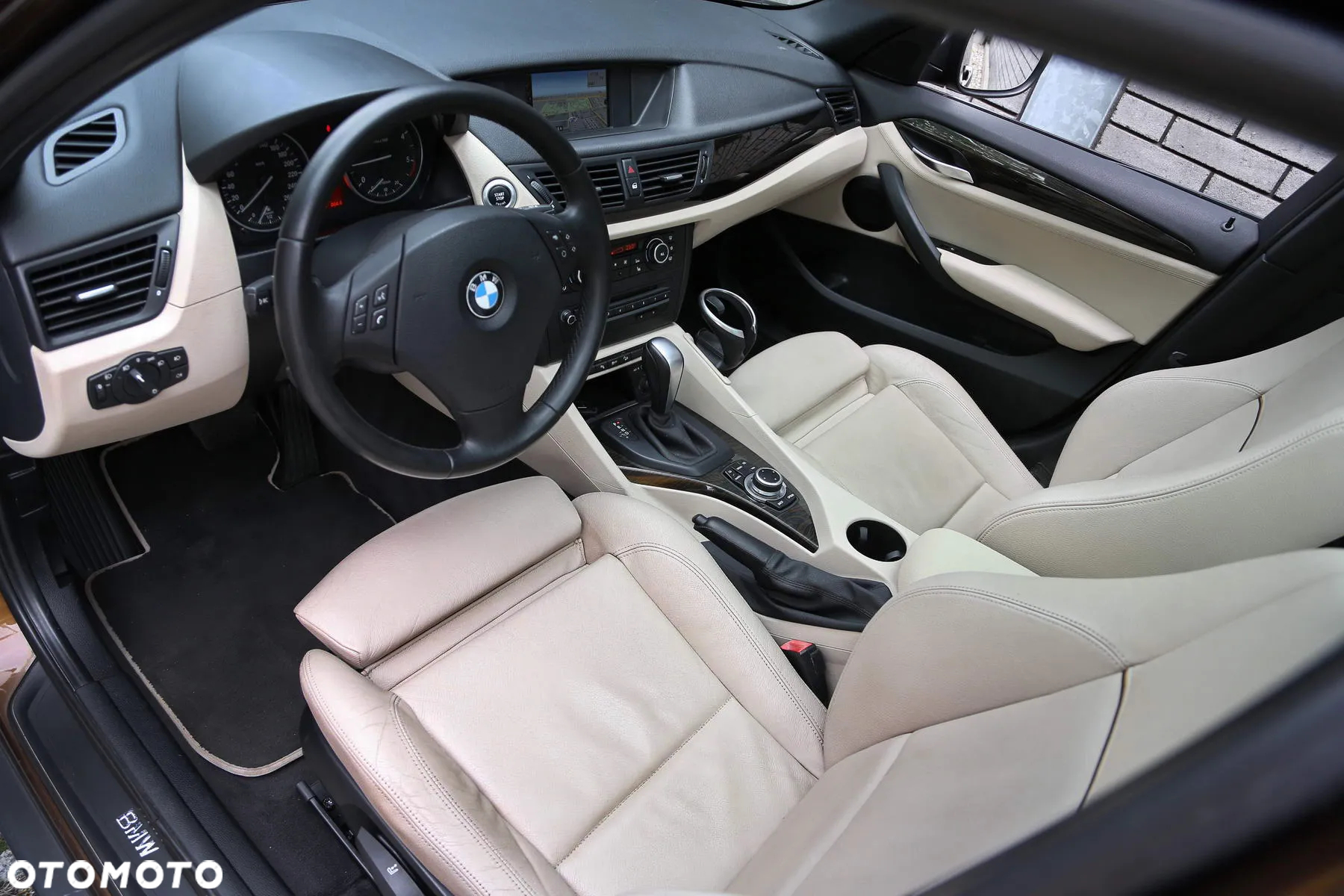 BMW X1 xDrive20d - 21
