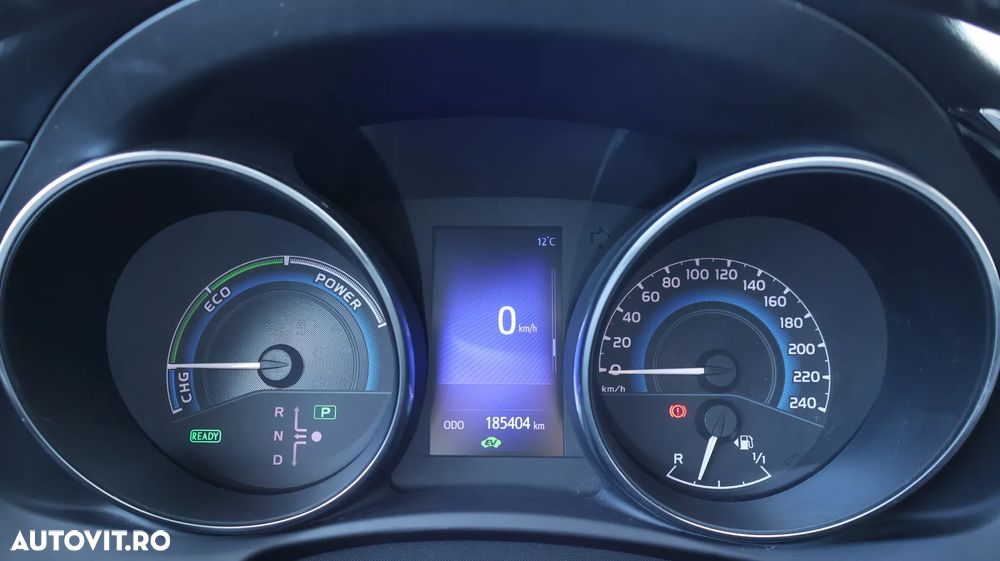Toyota Auris - 16