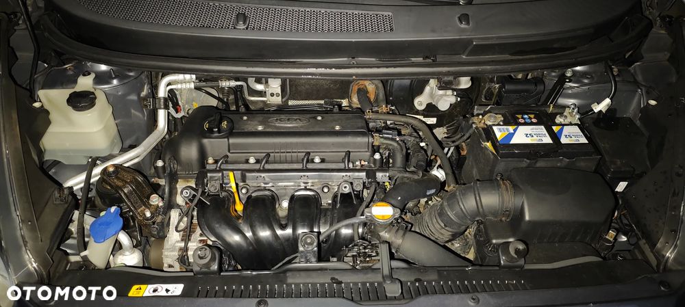 Kia Venga 1.4 M - 16