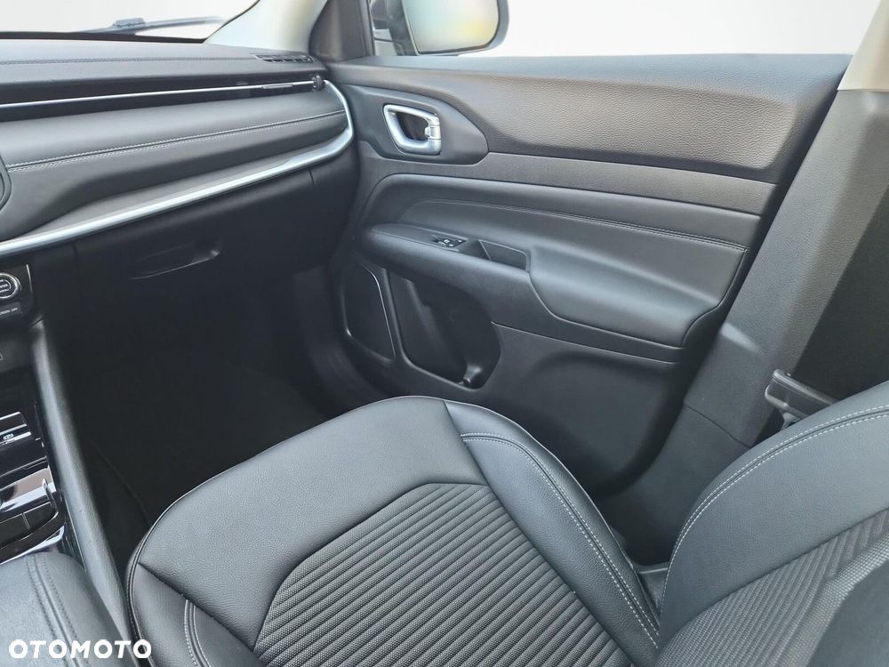 Jeep Compass - 24