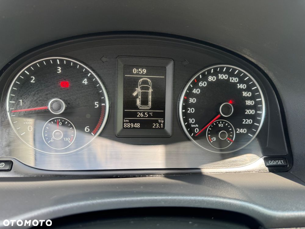 Volkswagen Caddy 1.6 (7-Si.) Edition 30 - 20