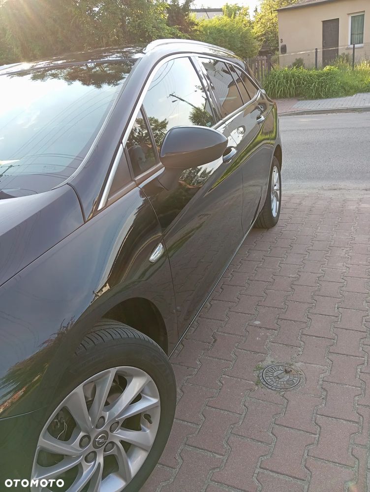 Opel Astra 1.6 BiTrb D (CDTI) Start/Stop Innovation - 9