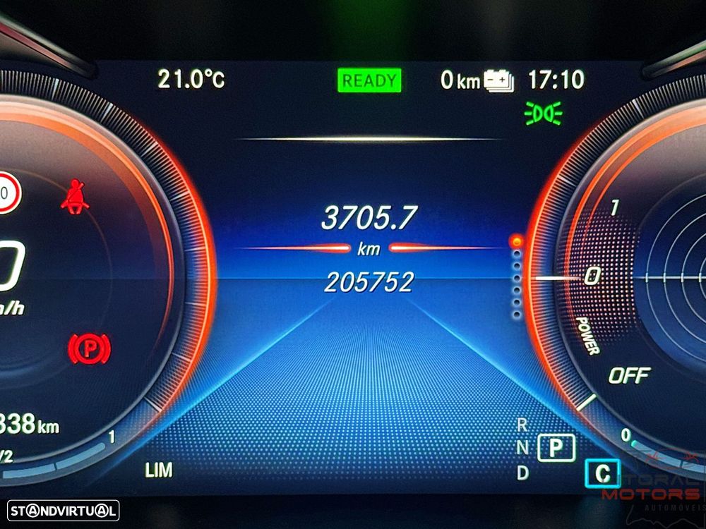 Mercedes-Benz GLC 300 - 28