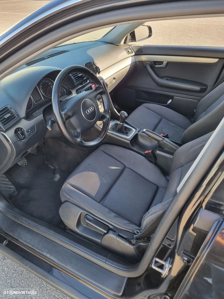 Audi A4 1.9 TDI m6 - 11