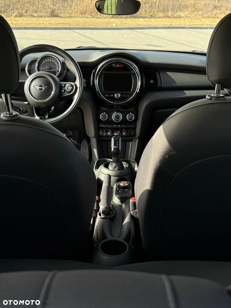 MINI ONE - 9