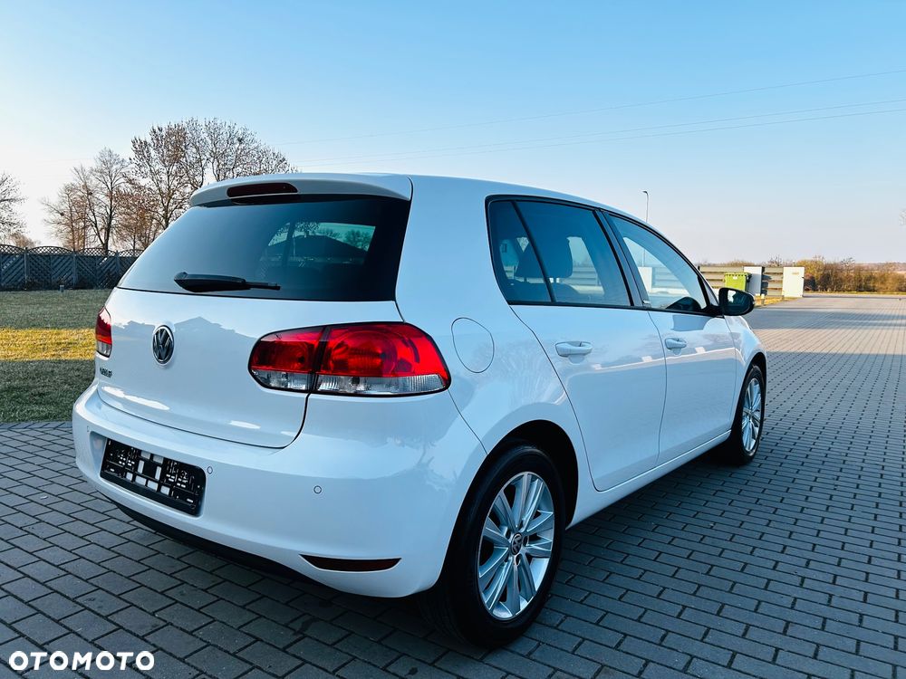 Volkswagen Golf 1.2 TSI BMT Trendline Perfectline - 12