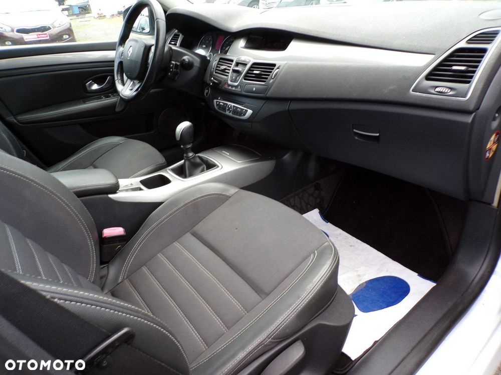 Renault Laguna - 25