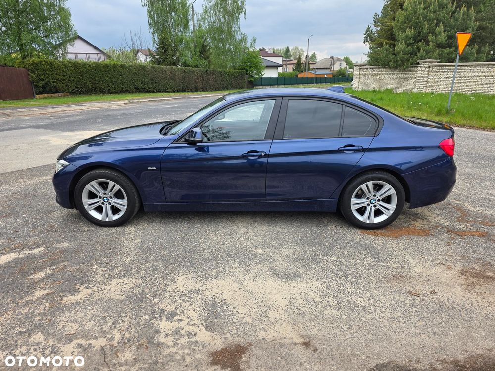 BMW Seria 3 316d Sport Line - 16